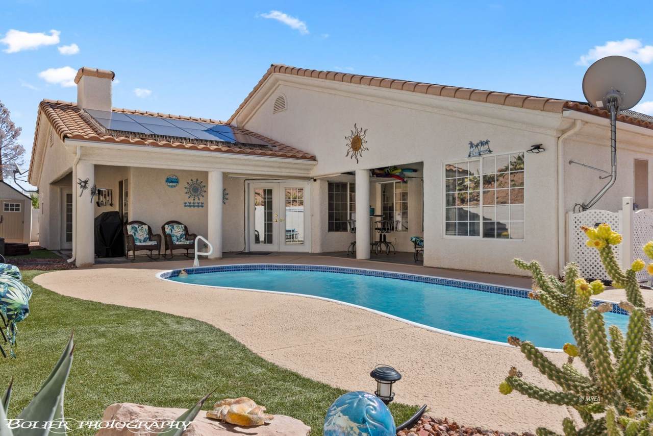 811 Palomino Cir - Photo 1