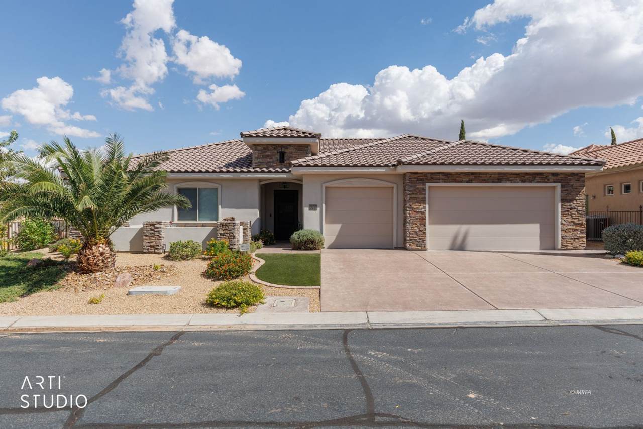 566 Salerno Cir - Photo 1