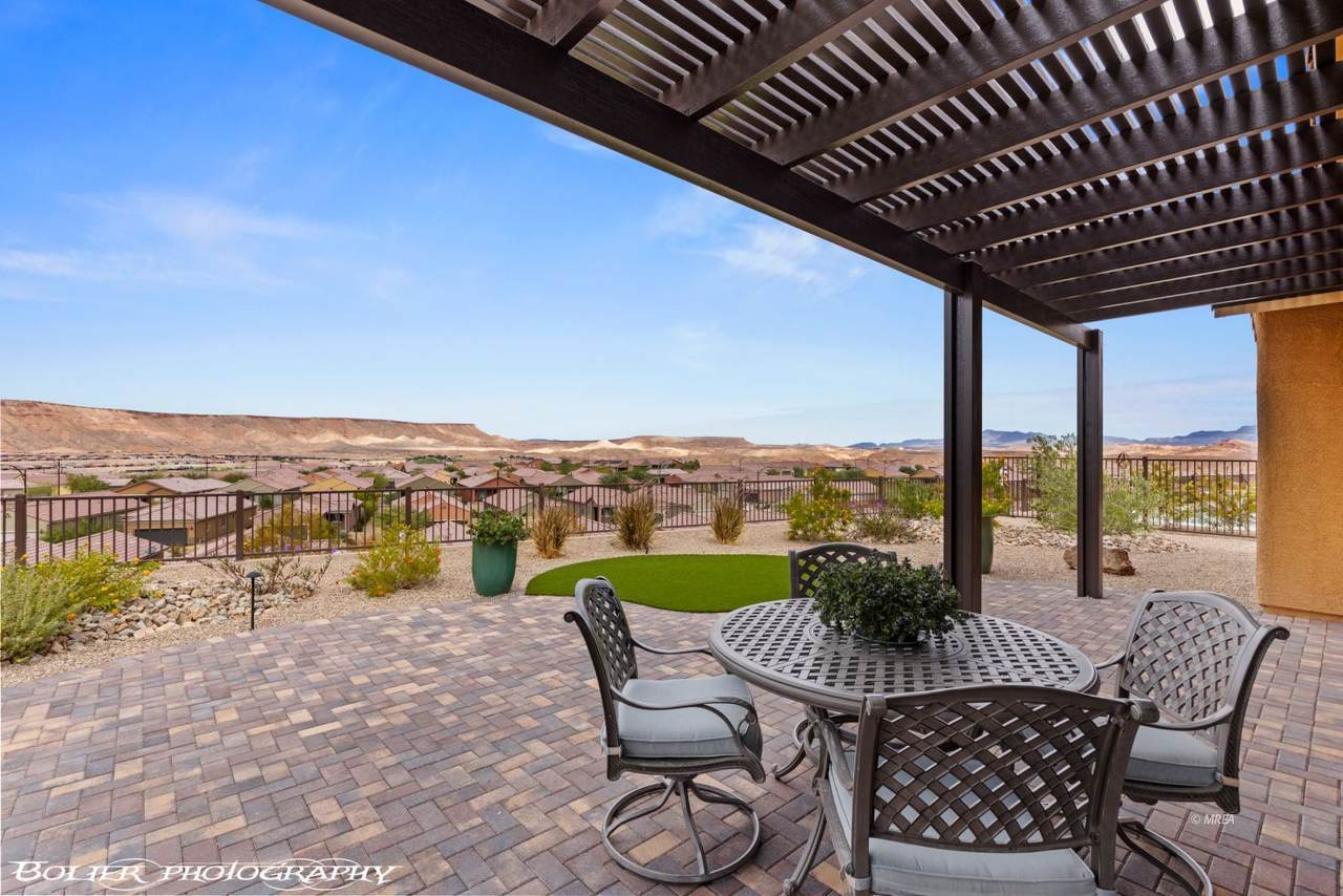 1073 Flagstone Bnd - Photo 1