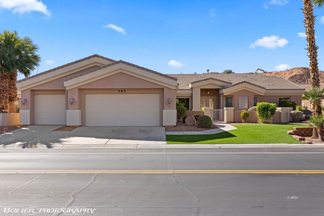 485 Greens Way - Photo 1