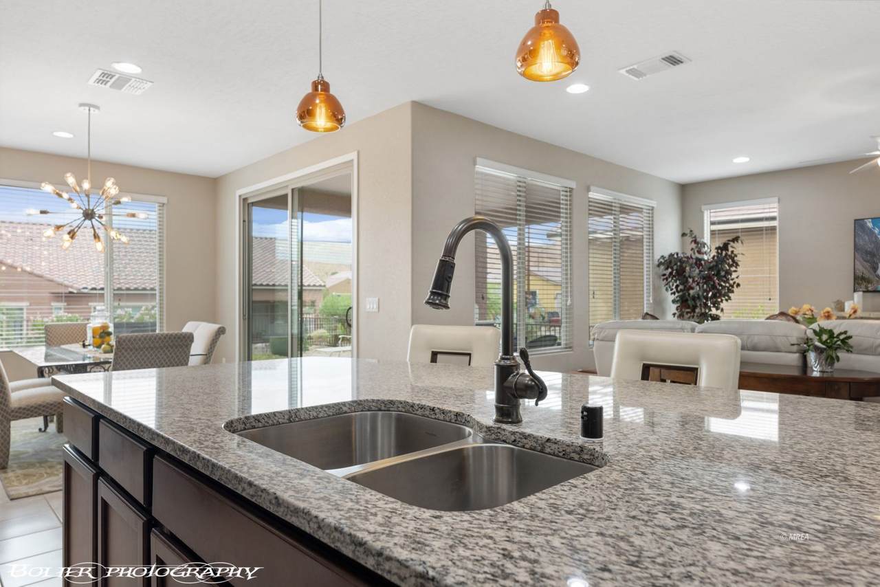 930 Spirit Point Ct - Photo 1