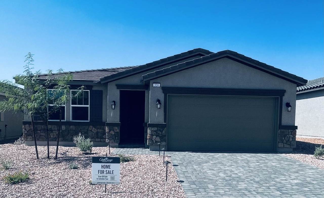 520 Hamilton Dr - Photo 1