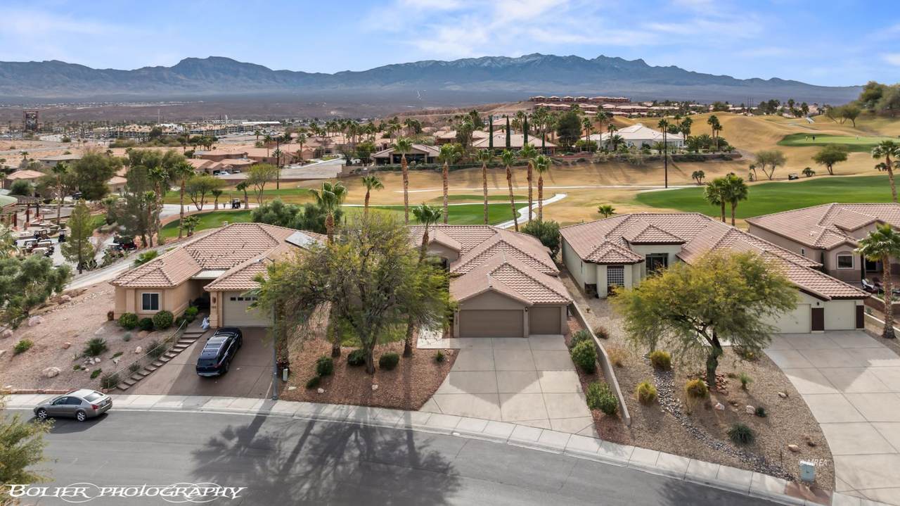 196 Palmer Ln - Photo 1