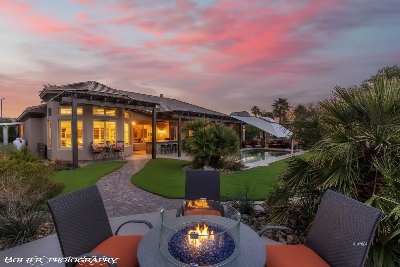 1104 Daybreak Ln - Photo 1