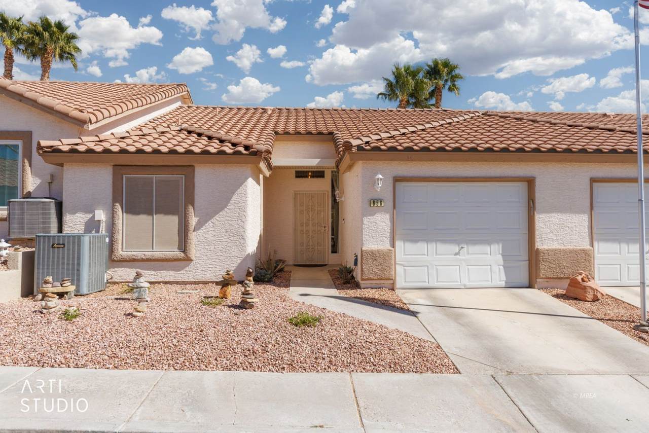 656 Mountain Ridge - Photo 1