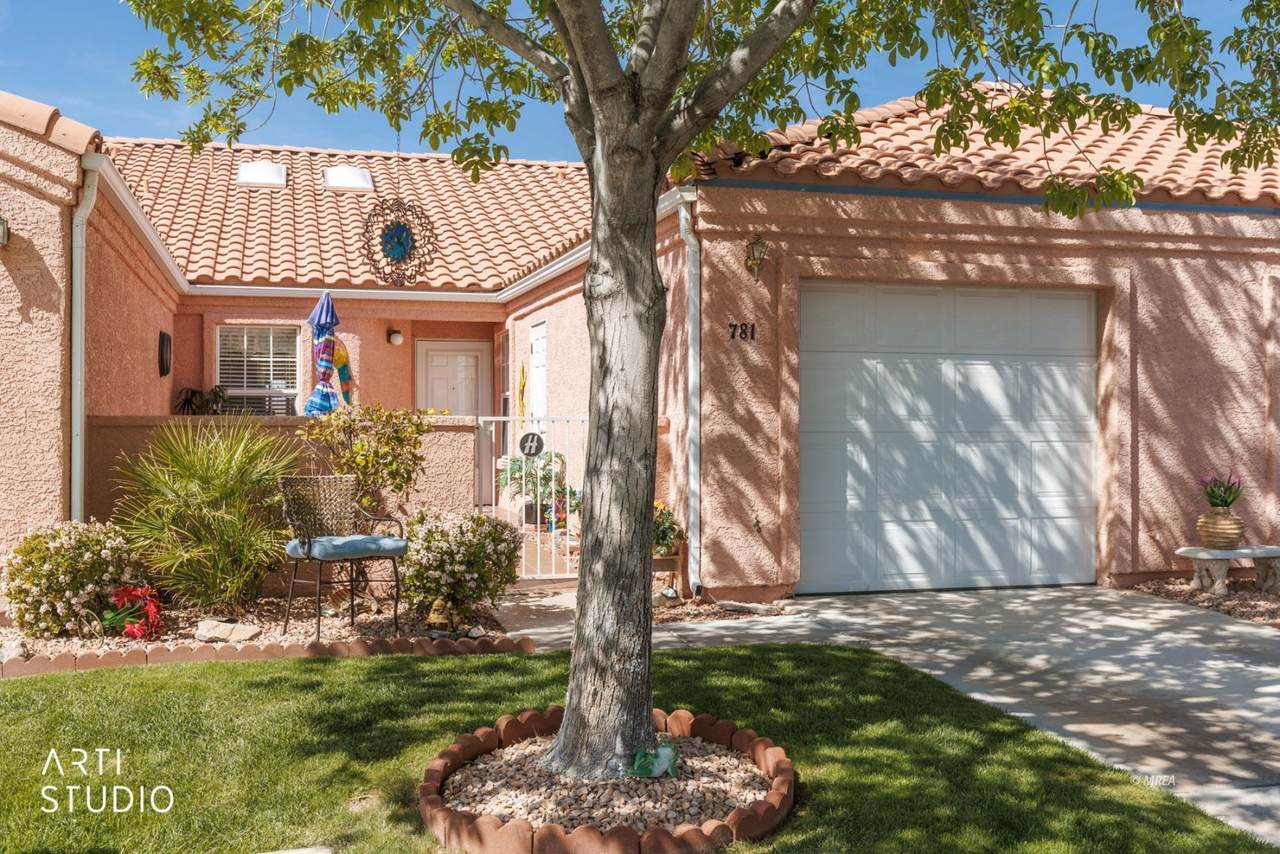 781 Appletree Ln - Photo 1