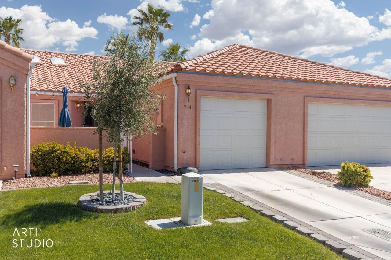 784 Appletree Ln - Photo 1