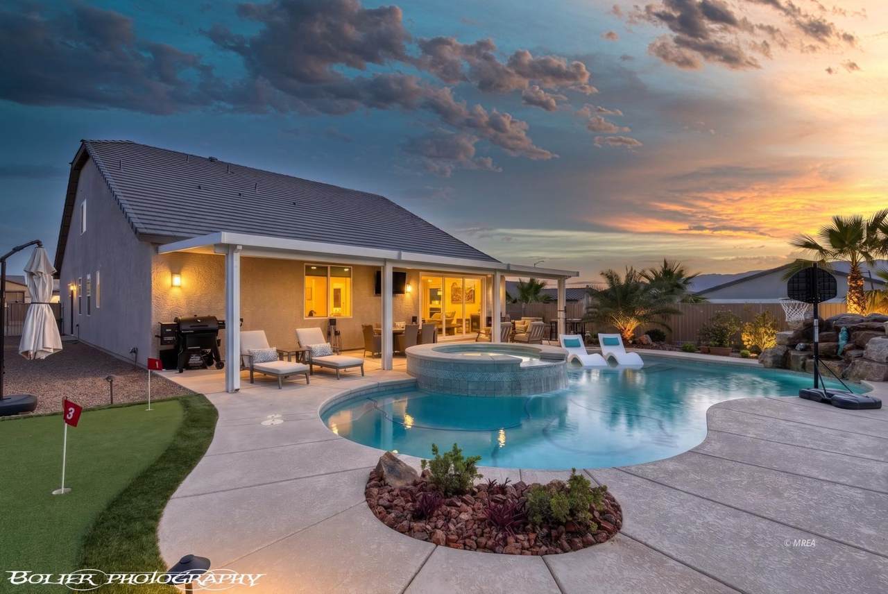 https://bt-photos.global.ssl.fastly.net/mesquite/1280_boomver_1_1127700-2.jpg