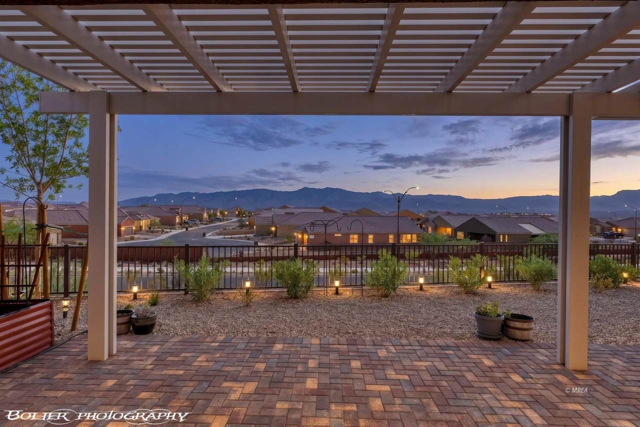 1524 Boxwood Terrace - Photo 1