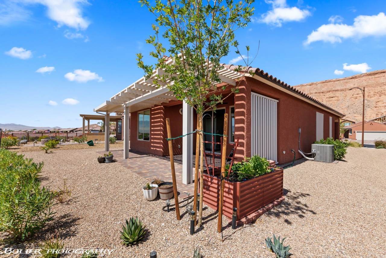 https://bt-photos.global.ssl.fastly.net/mesquite/1280_boomver_1_1127850-2.jpg
