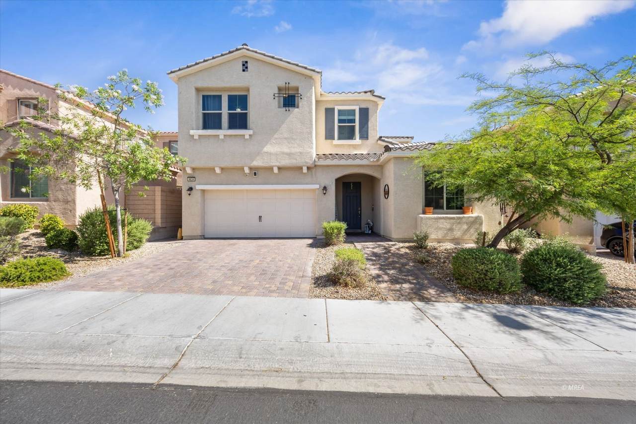 9634 Shadow Cliff Ave. - Photo 1