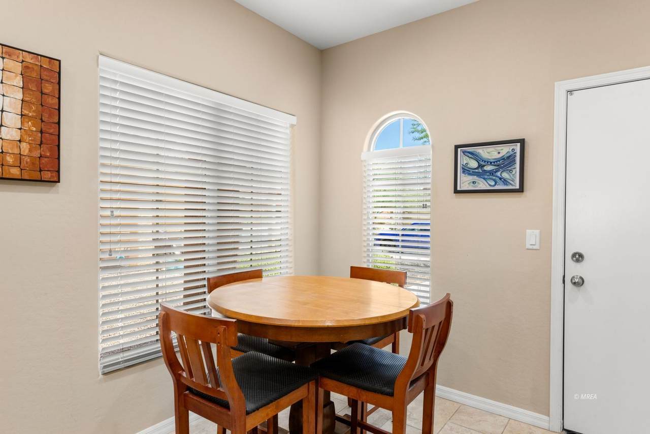 https://bt-photos.global.ssl.fastly.net/mesquite/1280_boomver_1_1127882-2.jpg