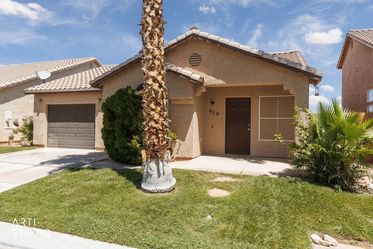 919 Adobe Dr - Photo 1