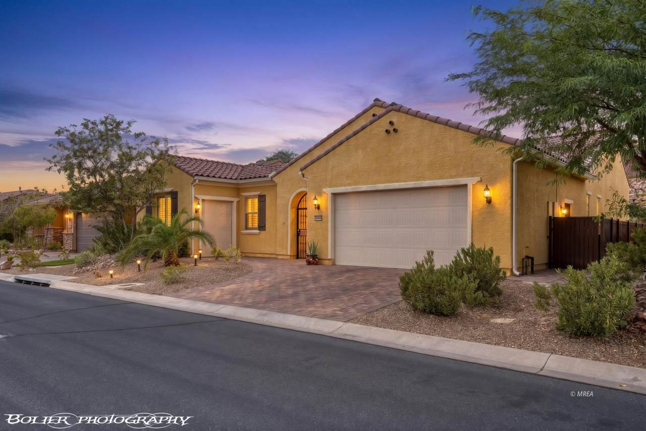 883 Bridle Path Lane - Photo 1