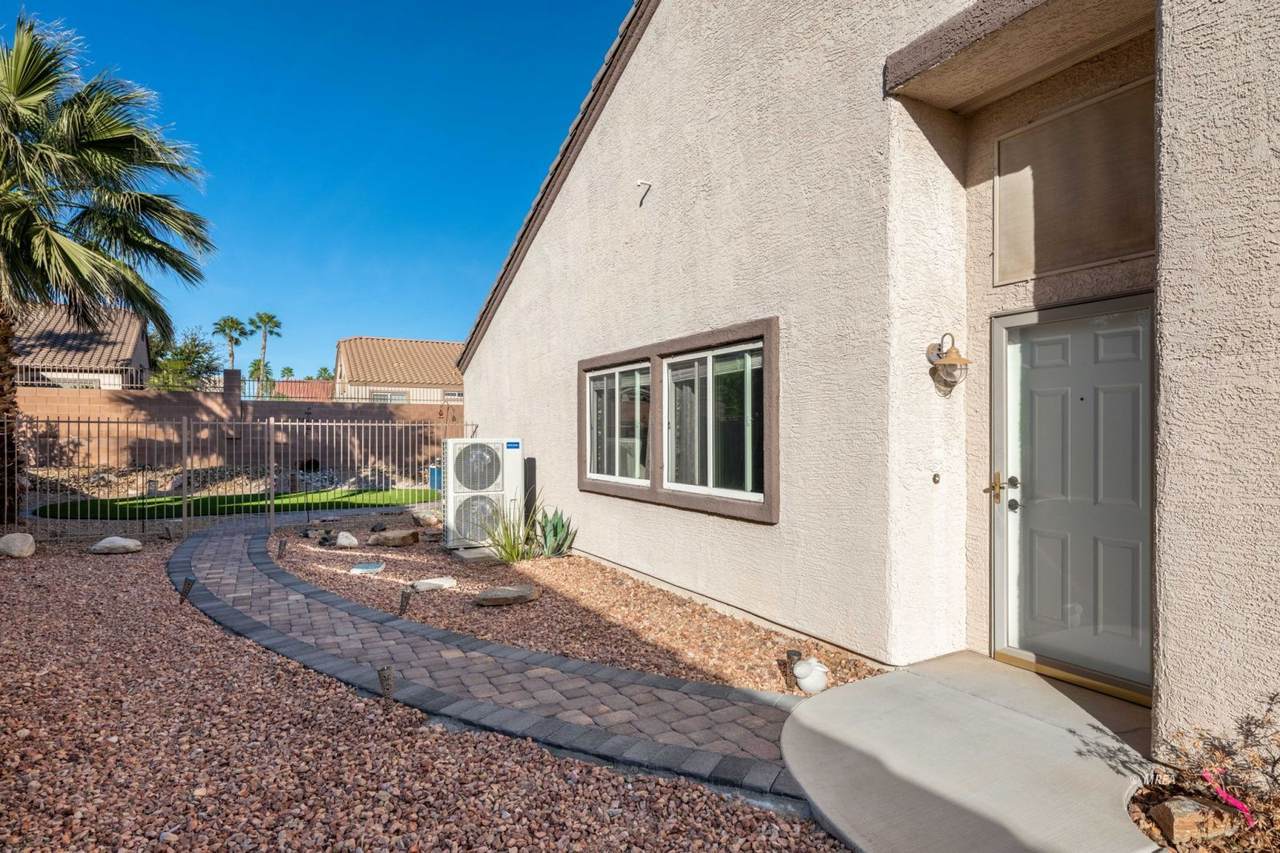 https://bt-photos.global.ssl.fastly.net/mesquite/1280_boomver_1_1127981-2.jpg