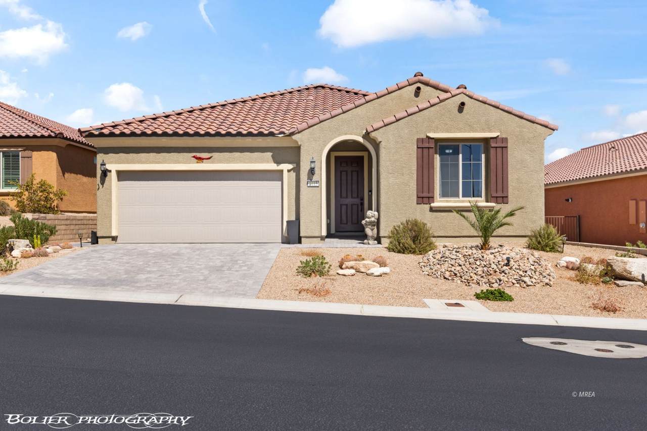 1115 Flagstone Bnd - Photo 1