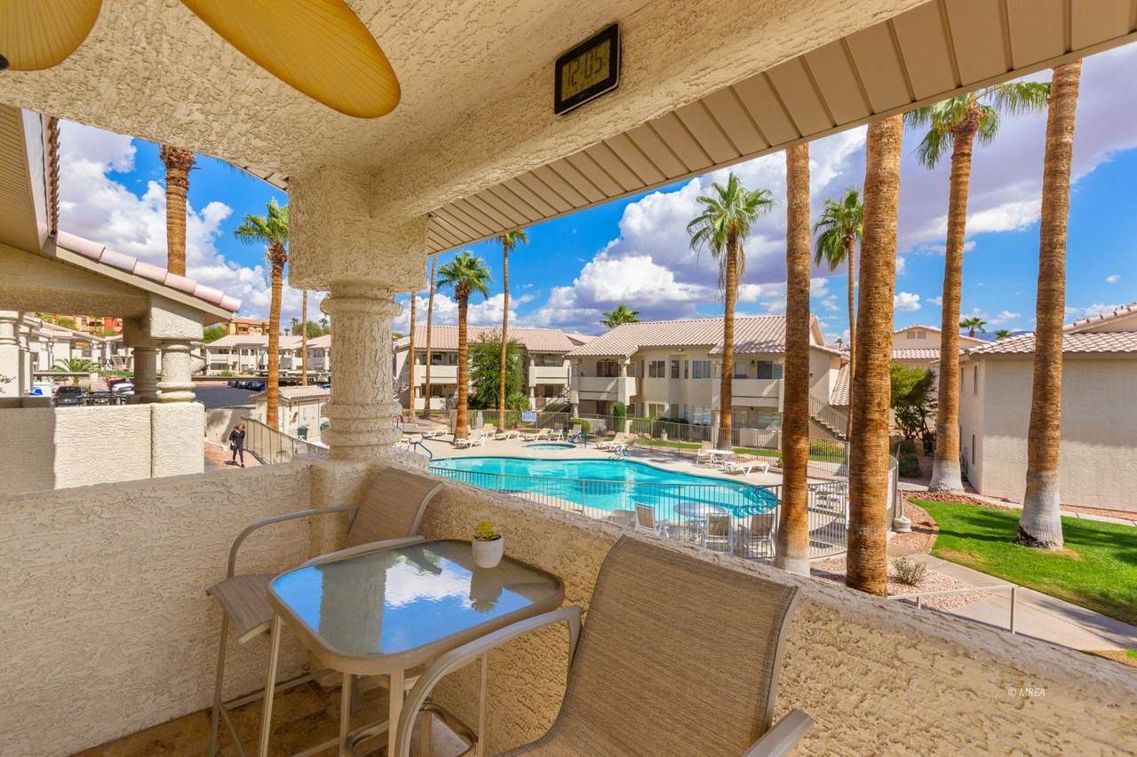 419 Mesa Blvd - Photo 1