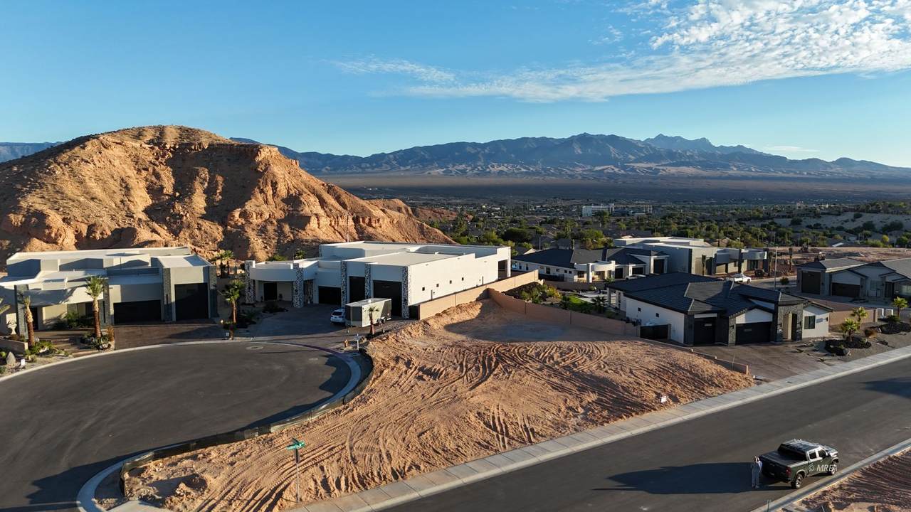 548 Golden Eagle Way - Photo 1