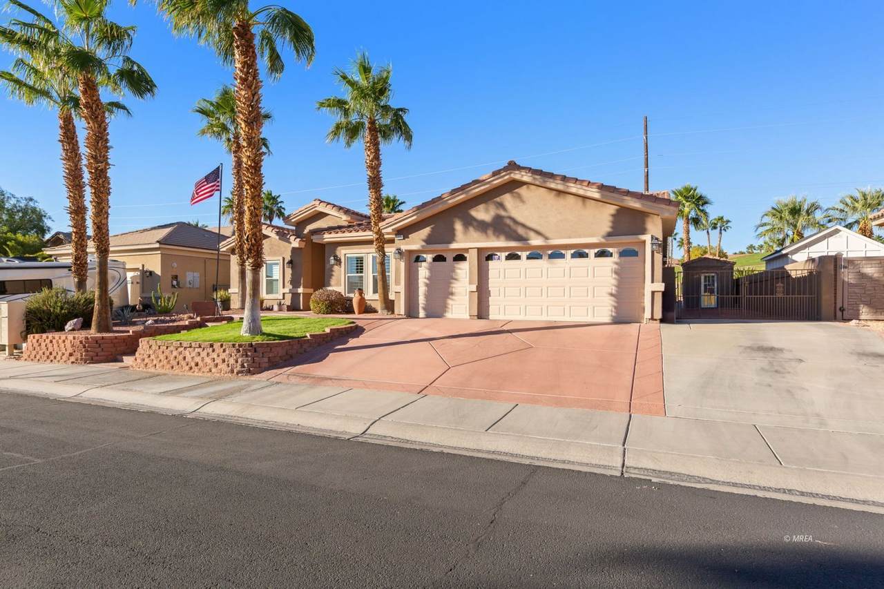 805 Vista Dr - Photo 1