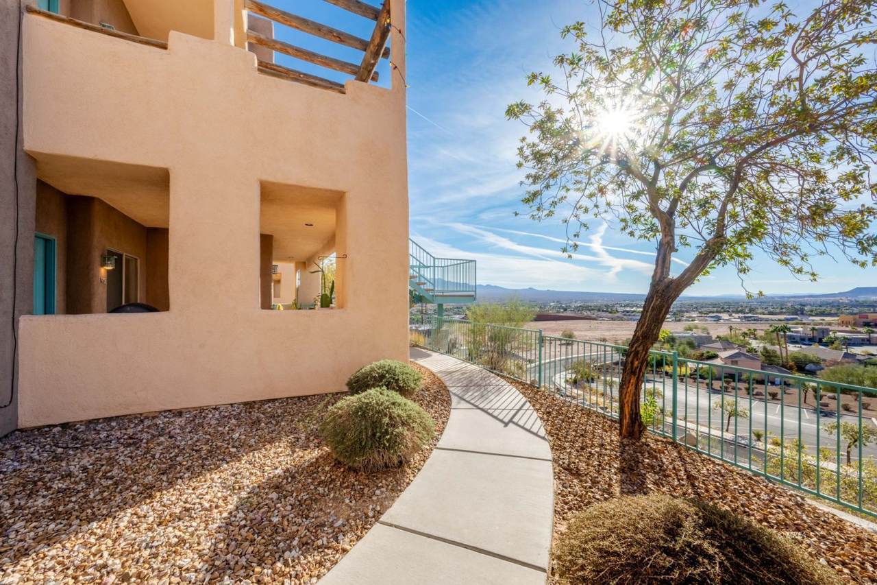 470 Turtle Back Rd - Photo 1