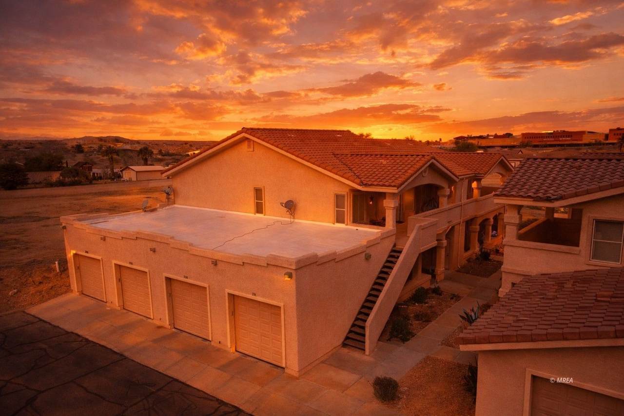 2324 517 W Mesquite Blvd - Photo 1