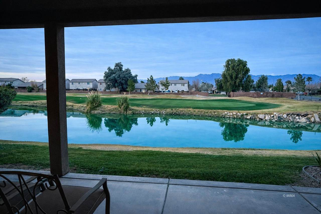 580 Hagens Alley - Photo 1