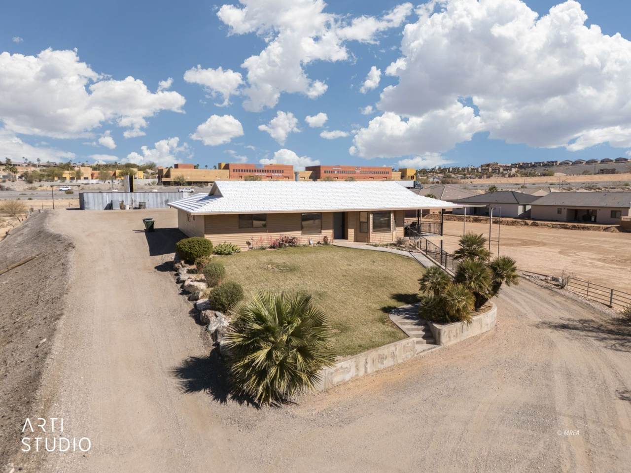 311 Sun Valley Dr - Photo 1