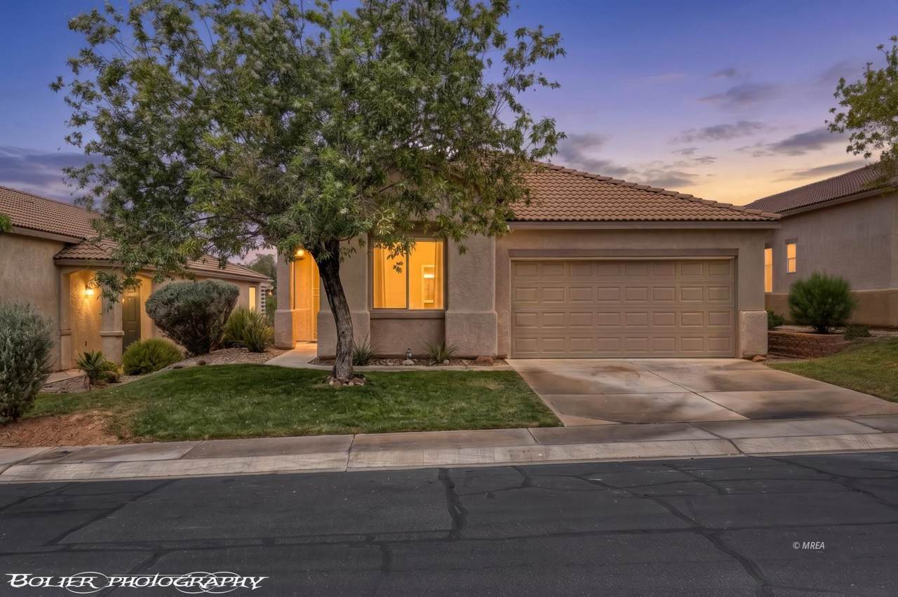 471 Canyon Way - Photo 1