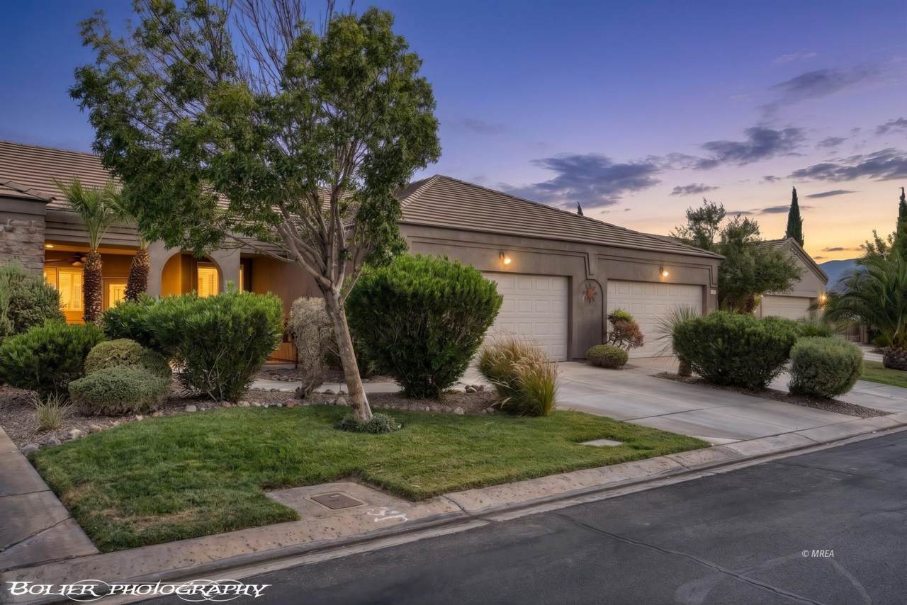 478 Hagens Alley - Photo 1