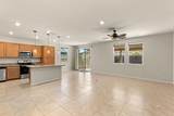 938 Overlook Ln - Photo 2