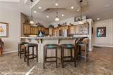 1104 Daybreak Ln - Photo 11