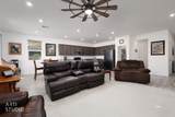 1059 Overlook Ln - Photo 3