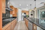 906 Majestic View - Photo 11