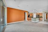 906 Majestic View - Photo 18