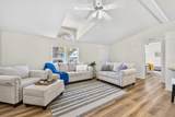 377 Pheasant Dr - Photo 4