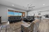 1135 Rocky Dr - Photo 15