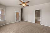 528 Clark St - Photo 15