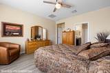 1018 Flagstone Bend - Photo 19