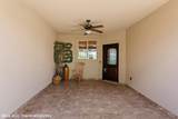 703 Hagens Alley - Photo 12