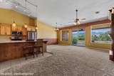 703 Hagens Alley - Photo 14