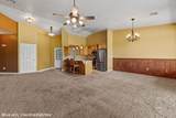 703 Hagens Alley - Photo 18