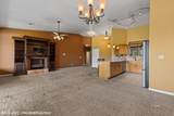703 Hagens Alley - Photo 21