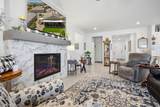 1067 Overlook Ln - Photo 2