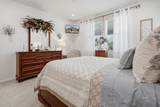 1067 Overlook Ln - Photo 33