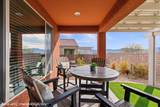 940 Park Place Ln - Photo 40