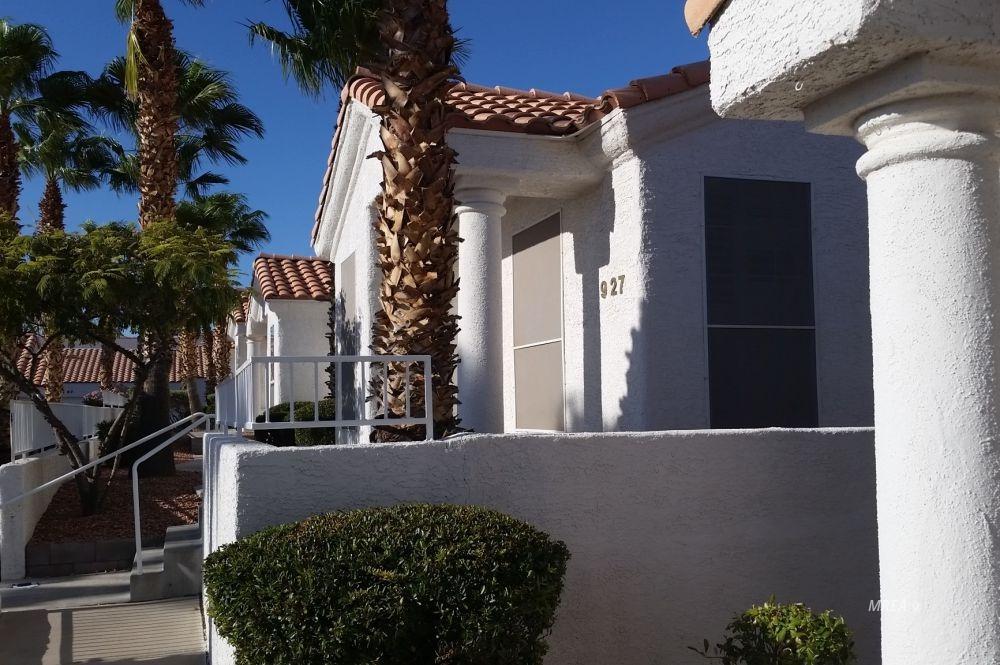 927 Mesa Blvd - Photo 1