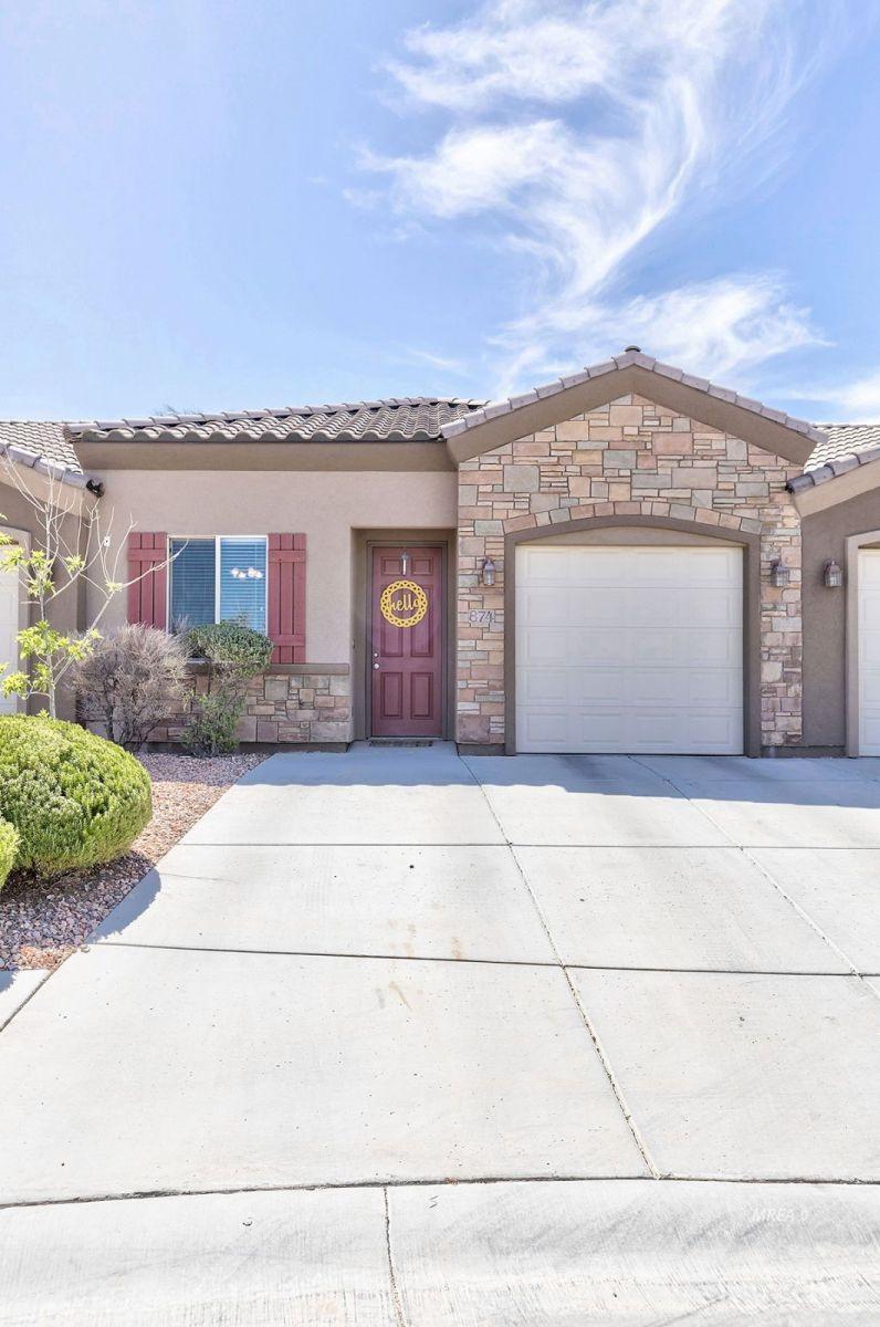 874 Chianti Way - Photo 1