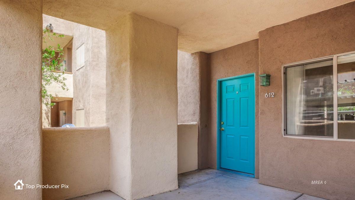 470 Turtleback Rd - Photo 1