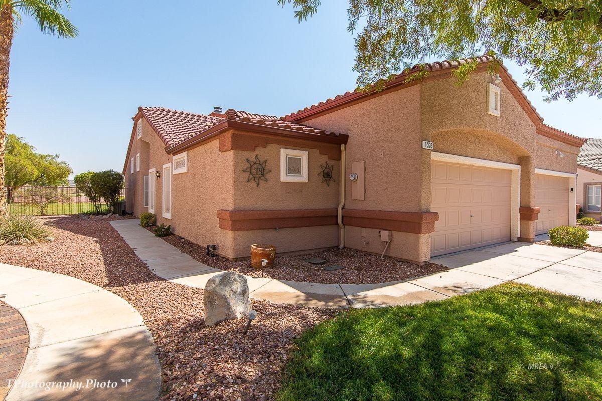1333 Harbour Dr - Photo 1