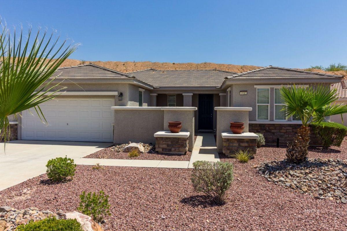 1132 Pebble Creek Blf - Photo 1
